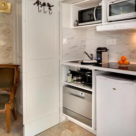 La Maison Des Augustins 4 Stars Et Fitness Bed & Breakfast