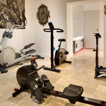 La Maison Des Augustins 4 Stars Et Fitness