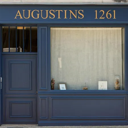 Bed and breakfast La Maison Des Augustins 4 Stars Et Fitness