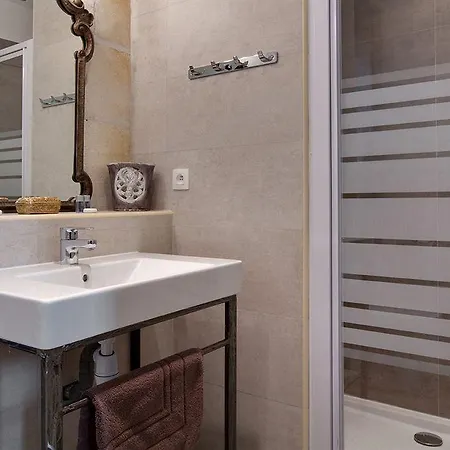 Bed and breakfast La Maison Des Augustins 4 Stars Et Fitness 4*